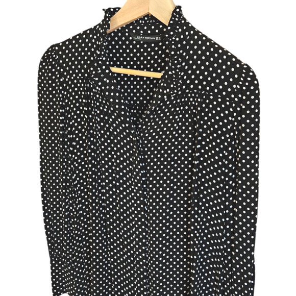Zara Woman Polka Dot Hidden Button Front Black White Women's Size Medium - Picture 2 of 9
